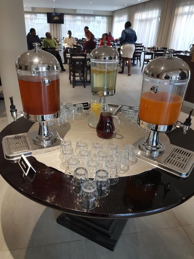 Hotel Savoy And Conference Centre Mthatha Buitenkant foto