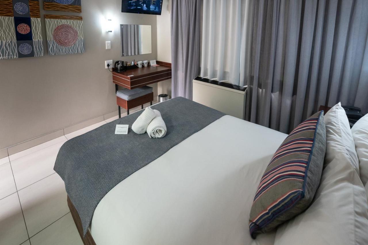 Hotel Savoy And Conference Centre Mthatha Buitenkant foto