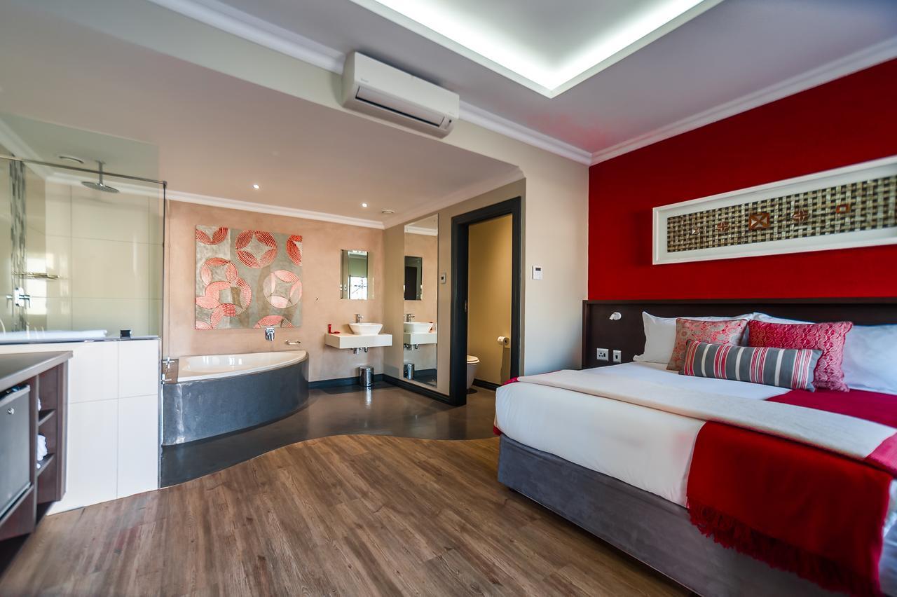 Hotel Savoy And Conference Centre Mthatha Buitenkant foto